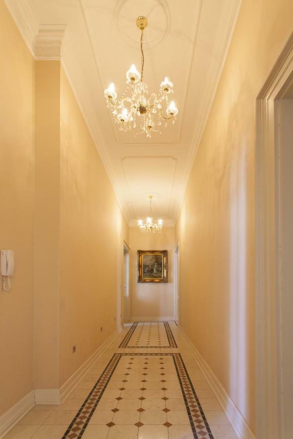 Filip'S Palace Luxurious Apartment Любляна Экстерьер фото