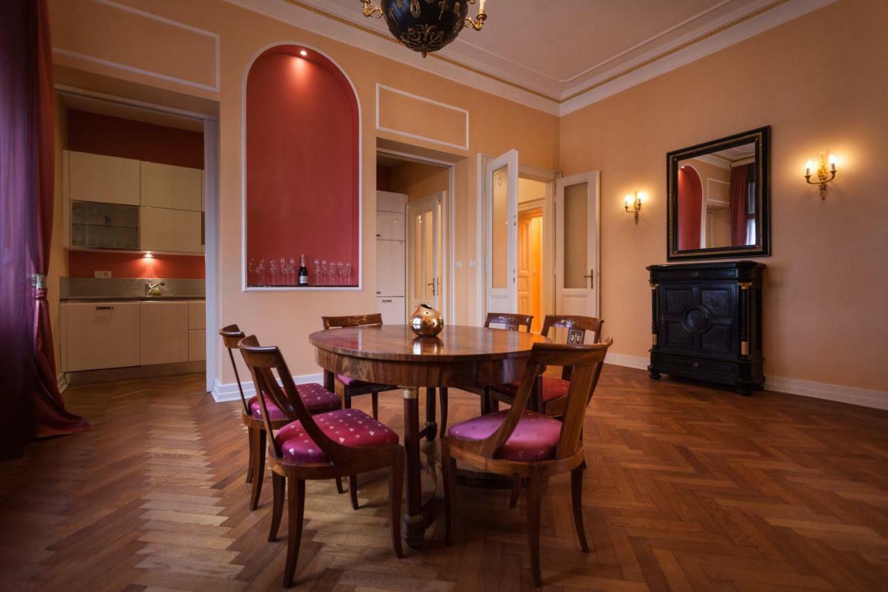Filip'S Palace Luxurious Apartment Любляна Экстерьер фото